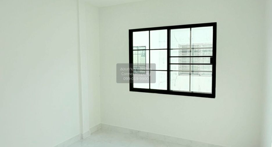 For sale 2 bedrooms townhouse in Lam Luk Ka, Pathum Thani
