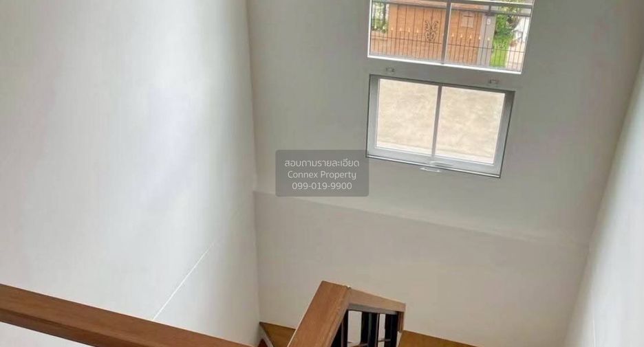 For sale 4 bedrooms house in Mueang Samut Sakhon, Samut Sakhon
