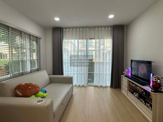 出售 4 卧室 独立屋 在 Mueang Samut Sakhon, Samut Sakhon