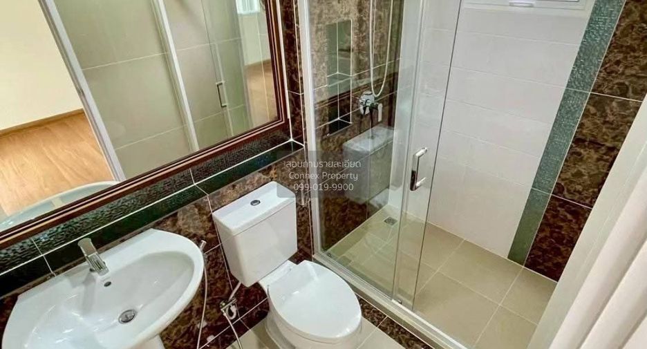For sale 4 bedrooms house in Mueang Samut Sakhon, Samut Sakhon