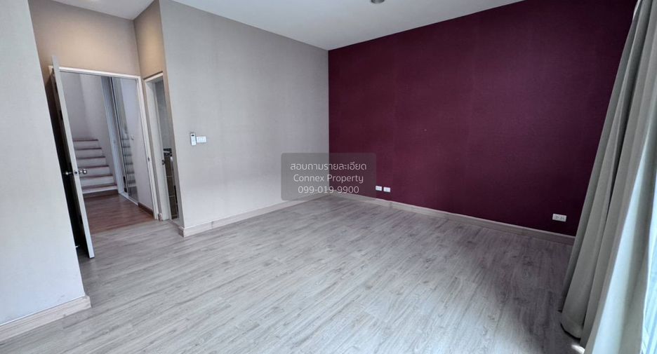 For sale 3 bedrooms townhouse in Prawet, Bangkok