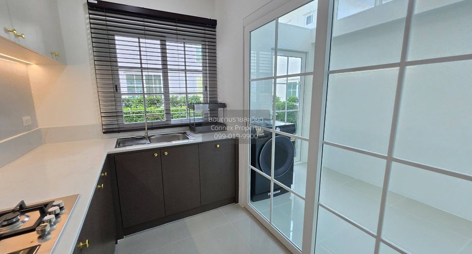 For sale 4 bedrooms house in Bang Phli, Samut Prakan