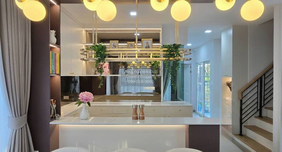 For sale 4 bedrooms house in Bang Phli, Samut Prakan