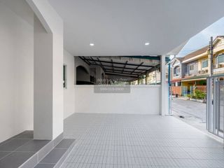 出售 4 卧室 联排别墅 在 Bang Bua Thong, Nonthaburi