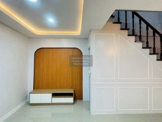 For sale 4 ベッドルーム townhouse in Khlong San, Bangkok