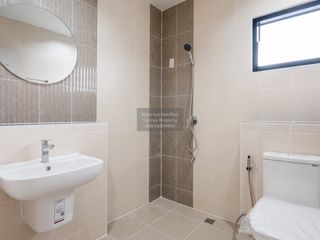 Продажа 4 спальни дом в Mueang Nonthaburi, Нонтабури