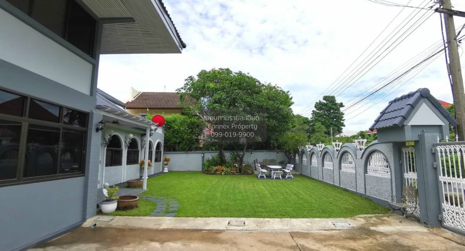 For sale 6 bedrooms house in Saphan Sung, Bangkok