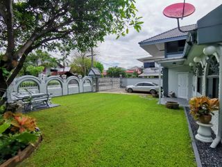 Casa en venta de 6 habitaciones en Saphan Sung, Bangkok