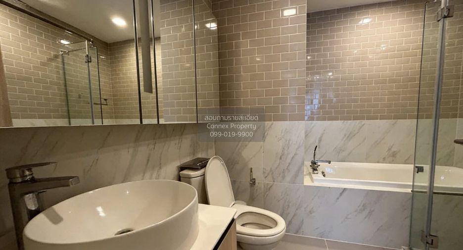 For sale 3 bedrooms condo in Ratchathewi, Bangkok