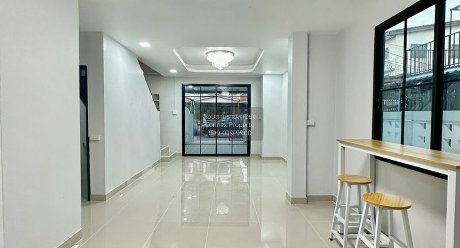 À vendre 2 chambres maison de ville à Bang Bua Thong, Nonthaburi
