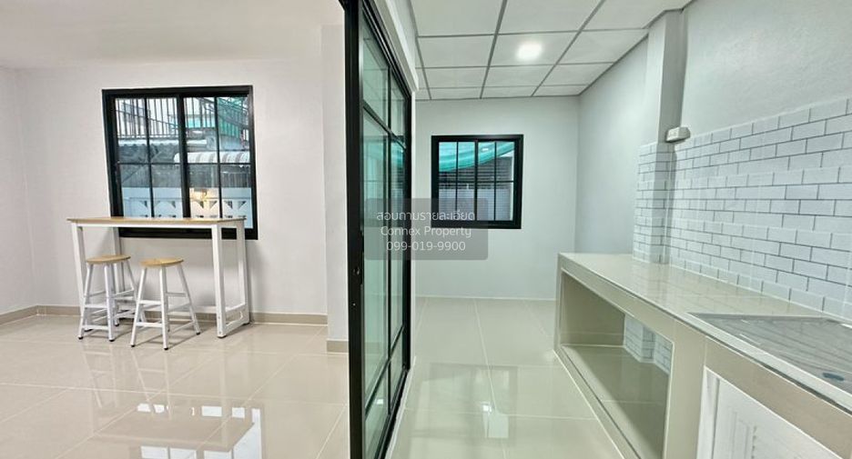 À vendre 2 chambres maison de ville à Bang Bua Thong, Nonthaburi