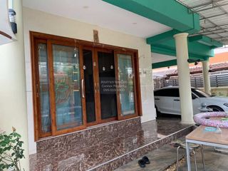 Haus zum Kauf mit 5 Zimmer in Phra Samut Chedi, Samut Prakan