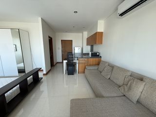 For rent 1 bed condo in Khlong San, Bangkok