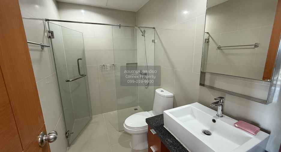 For rent 1 bed condo in Khlong San, Bangkok