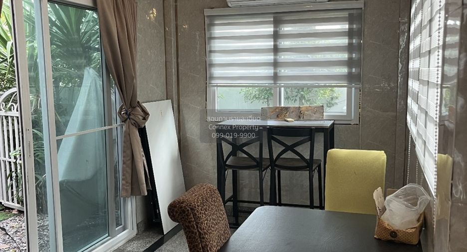 For rent 5 bedrooms house in Bang Kapi, Bangkok