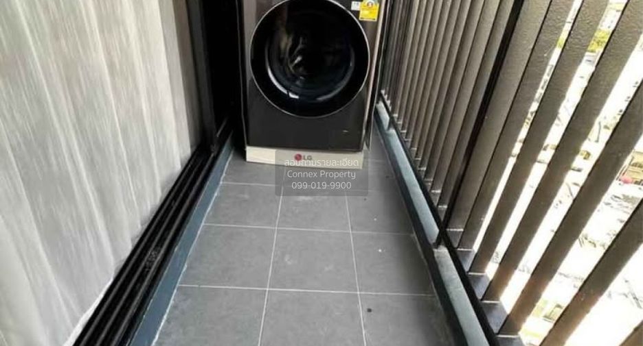 For rent 2 bedrooms condo in Bang Kapi, Bangkok