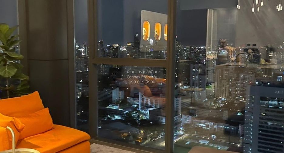 For rent 4 bedrooms condo in Watthana, Bangkok