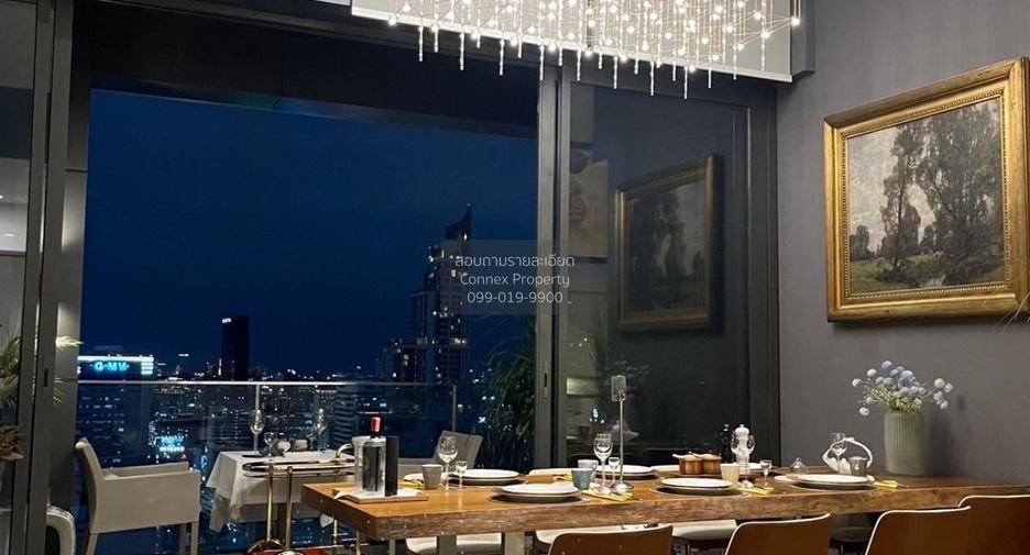 For rent 4 bedrooms condo in Watthana, Bangkok