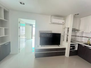 For rent 1 bed condo in Khlong San, Bangkok