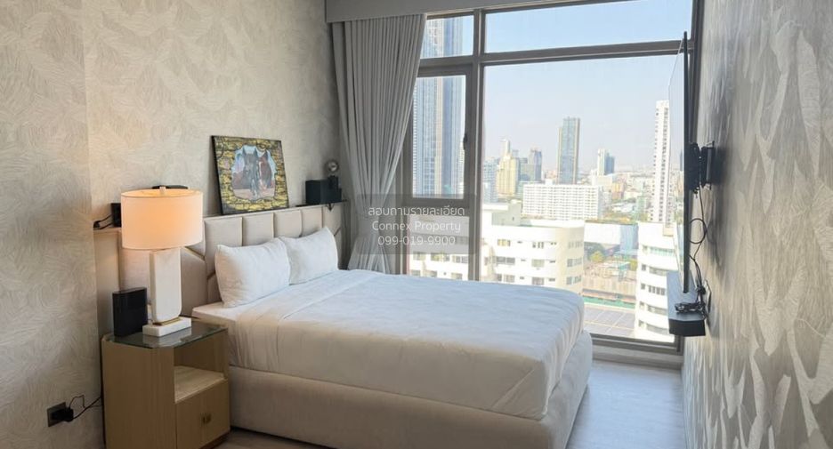 For rent 2 bedrooms condo in Watthana, Bangkok