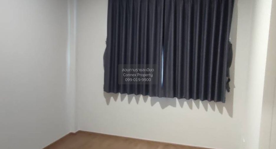 For rent 3 bedrooms townhouse in Bang Phli, Samut Prakan
