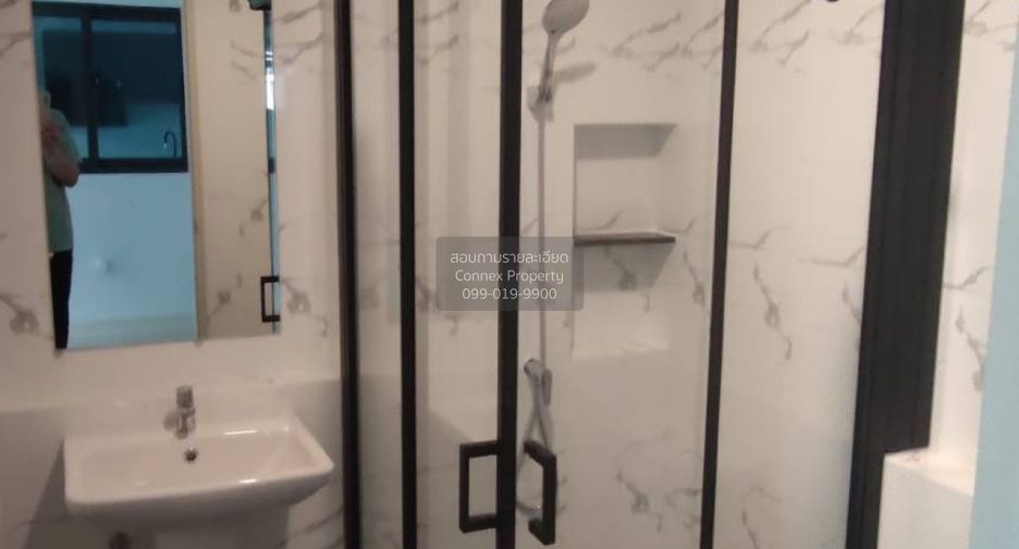 For rent 3 bedrooms townhouse in Bang Phli, Samut Prakan