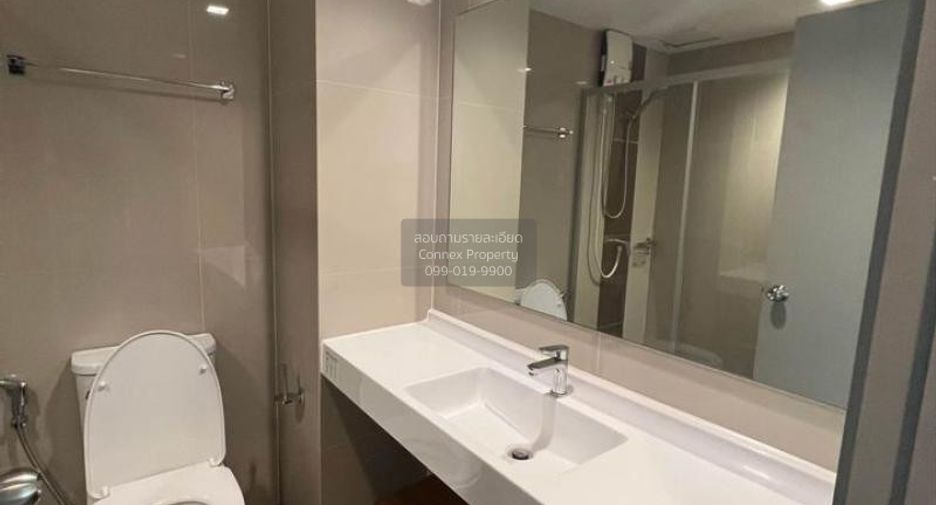 For rent 1 bed condo in Phra Khanong, Bangkok