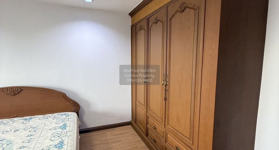 For rent 2 bedrooms condo in Chatuchak, Bangkok