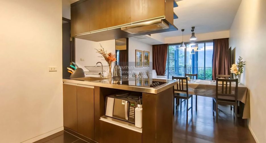 For rent 2 bedrooms condo in Watthana, Bangkok