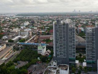 For sale 2 bedrooms condo in Phra Khanong, Bangkok