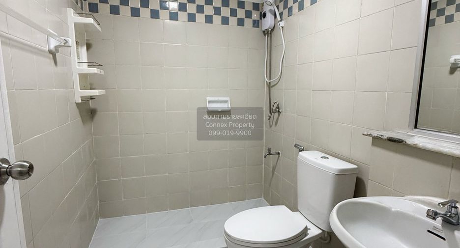 À vendre 1 chambre condo à Bang Na, Bangkok
