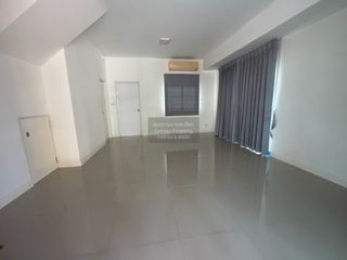 For sale 3 bedrooms townhouse in Bang Khen, Bangkok