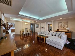 For rent 3 ベッドルーム condo in Khlong Toei, Bangkok