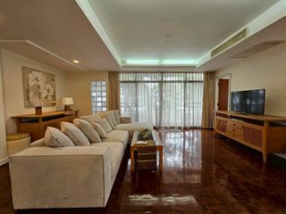 For rent 3 ベッドルーム condo in Khlong Toei, Bangkok