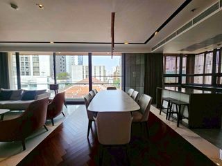 For rent 3 bedrooms condo in Khlong Toei, Bangkok