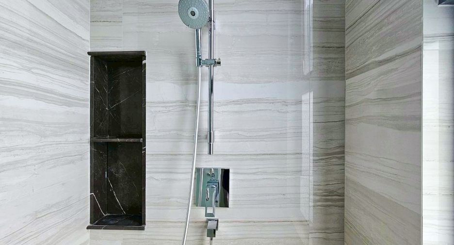 For rent 3 ベッドルーム condo in Khlong Toei, Bangkok