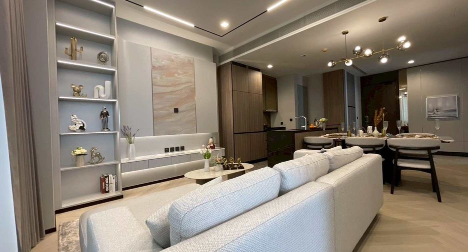 For rent 3 bedrooms condo in Watthana, Bangkok