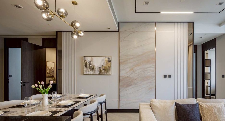 For rent 3 bedrooms condo in Watthana, Bangkok