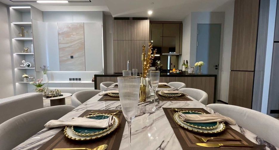 For rent 3 bedrooms condo in Watthana, Bangkok
