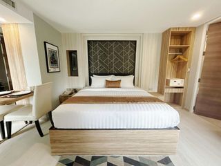 For rent studio condo in Khlong Toei, Bangkok
