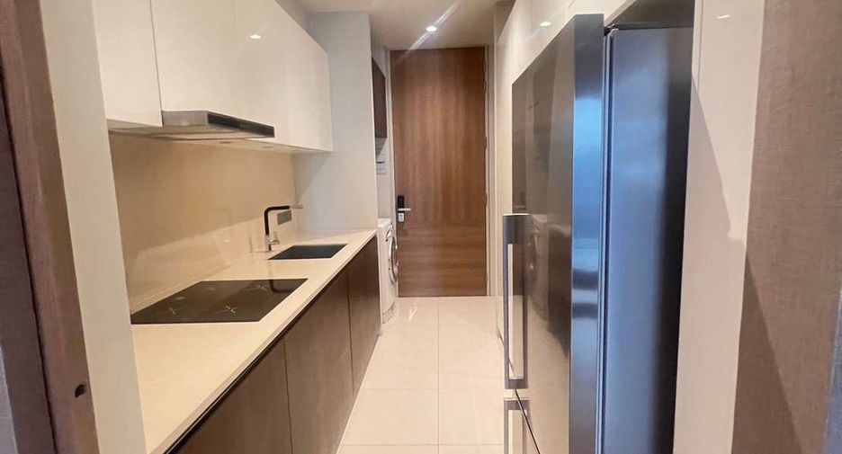 For rent 2 bedrooms condo in Watthana, Bangkok