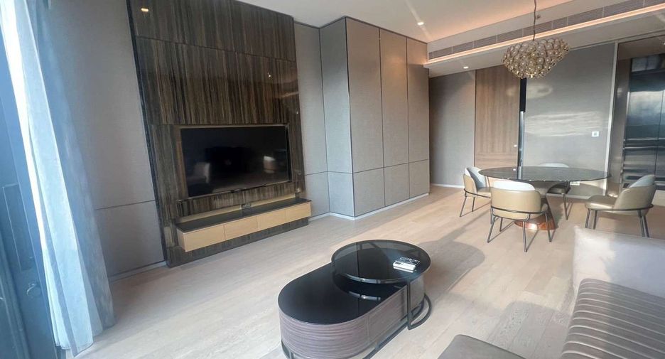 For rent 2 bedrooms condo in Watthana, Bangkok