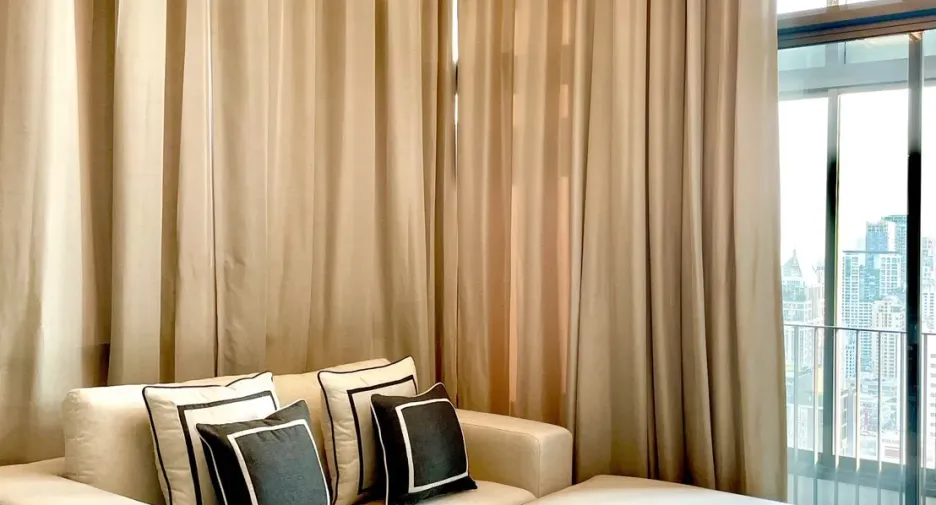 For sale 2 bedrooms condo in Pathum Wan, Bangkok