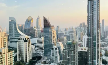 For sale 2 bedrooms condo in Pathum Wan, Bangkok