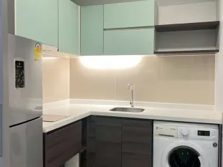 Condo en alquiler de 2 habitaciones en Sathon, Bangkok