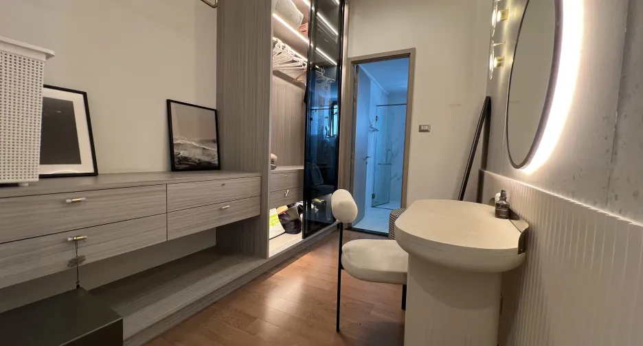 For rent 3 bedrooms condo in Watthana, Bangkok