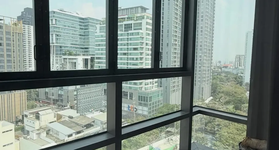 For rent 2 bedrooms condo in Watthana, Bangkok
