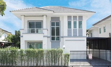 For sale 4 bedrooms house in Khlong Luang, Pathum Thani