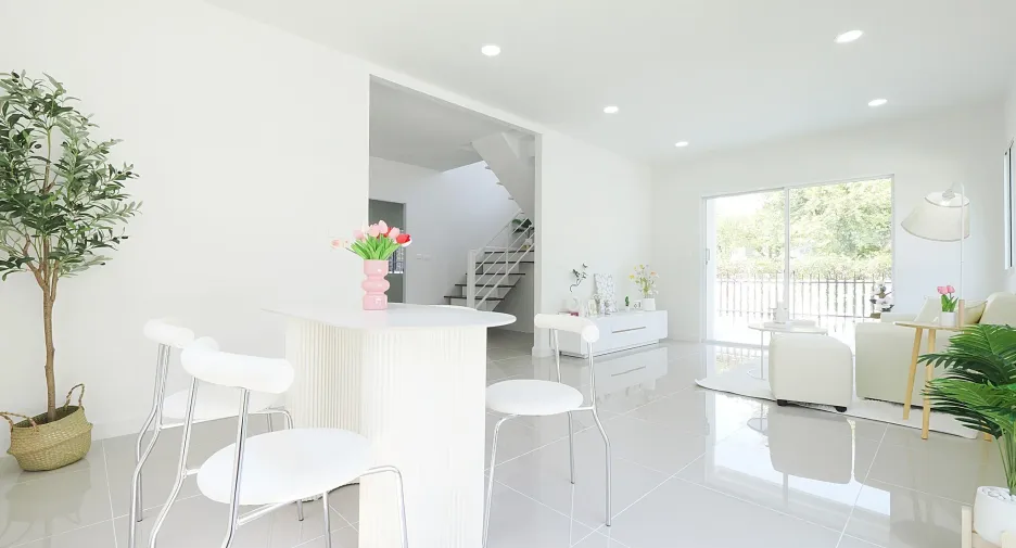 For sale 4 bedrooms house in Khlong Luang, Pathum Thani