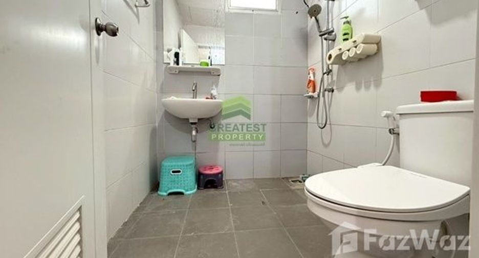 For sale 3 bedrooms townhouse in Lam Luk Ka, Pathum Thani
